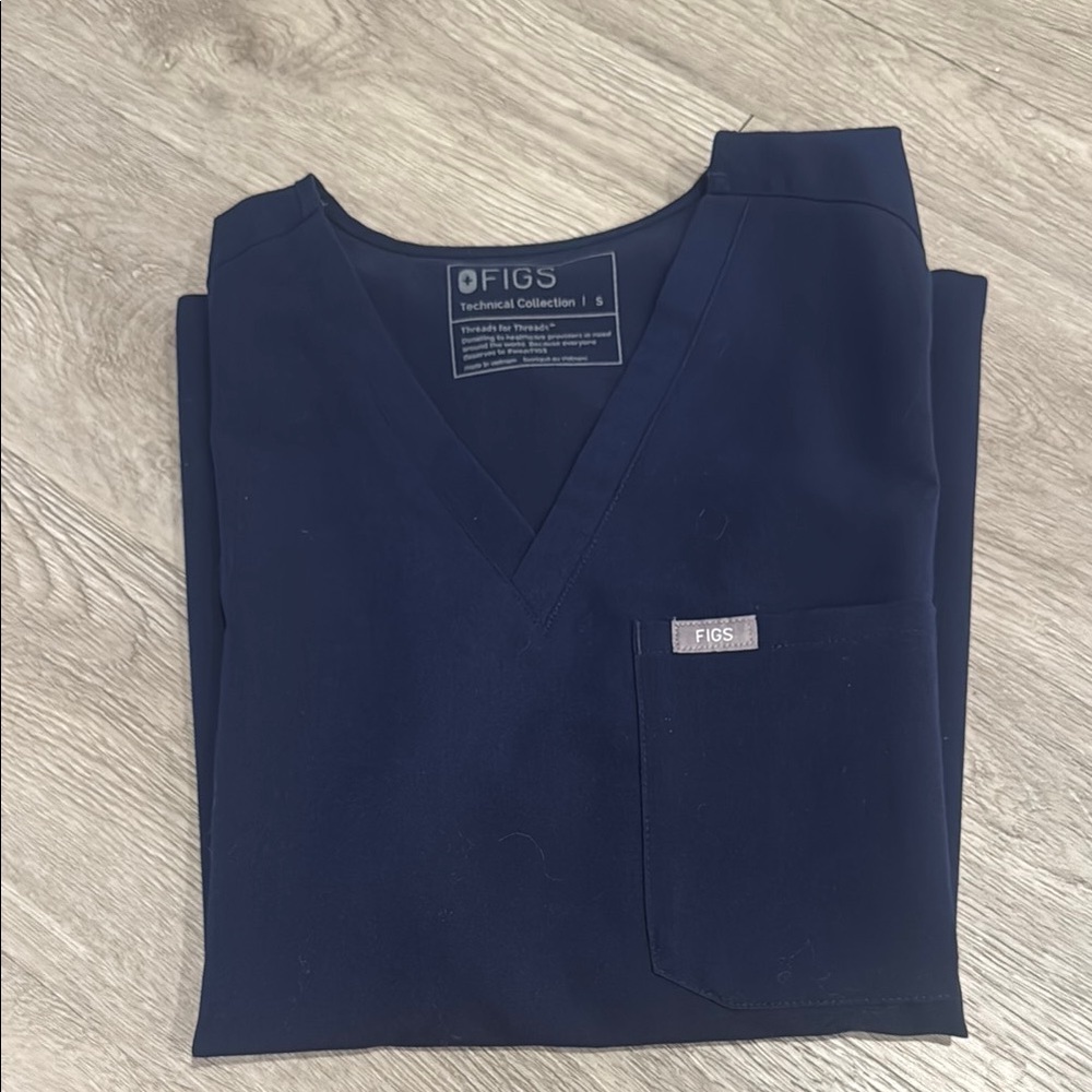 Figs Catarina one pocket top